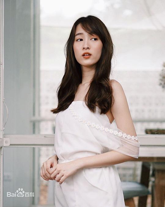 帕泽功·布莎娜瓦迪  Phatrakorn Bussarakwadee