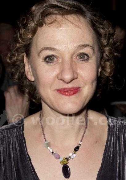 妮雅姆·库萨克 Niamh Cusack