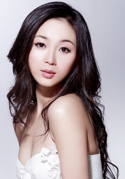 章雯淇 Wenqi Zhang