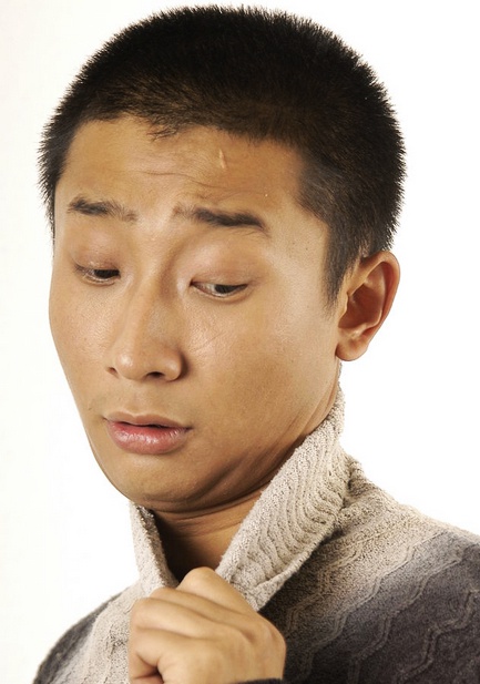 左腾云 Tengyun Zuo