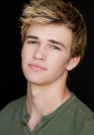 博尔克利·杜菲尔德 Burkely Duffield