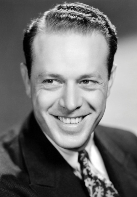 哈维·史蒂芬斯 Harvey Stephens