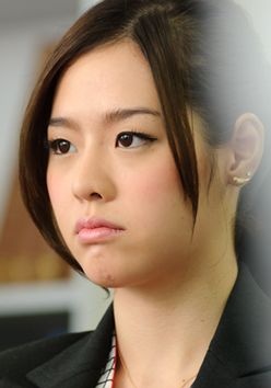 波莉雀娅·彭娜妮可 Preechaya Pongthananikorn