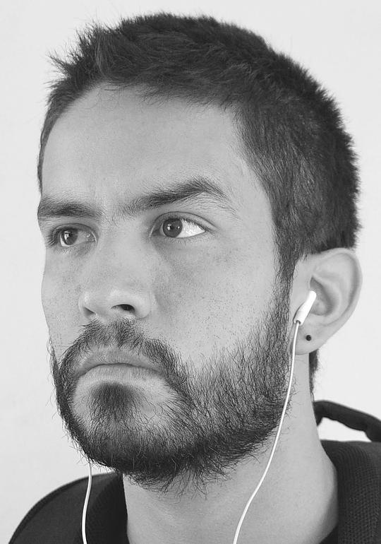 贝尔纳多·贝尼德兹 Bernardo Benítez
