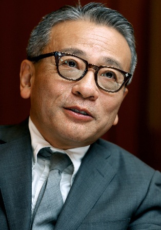 河毛俊作 Shunsaku Kawake