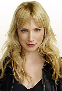 贝丝·涅斯格拉夫 Beth Riesgraf