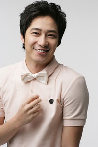 姜至奂 Ji-Hwan Kang