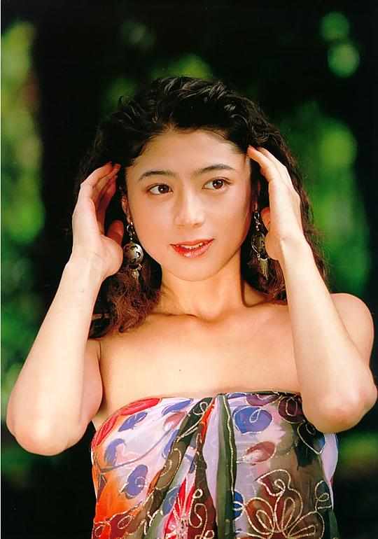 板谷祐三子 Yumiko Itaya