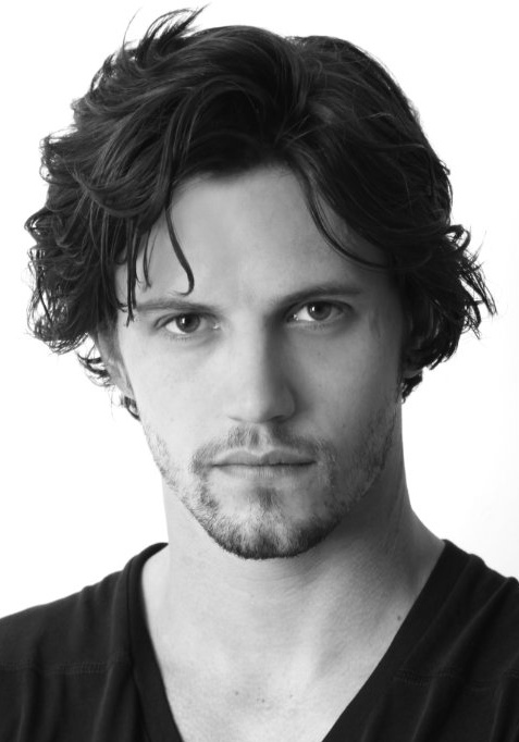 内森·帕森斯 Nathan Parsons
