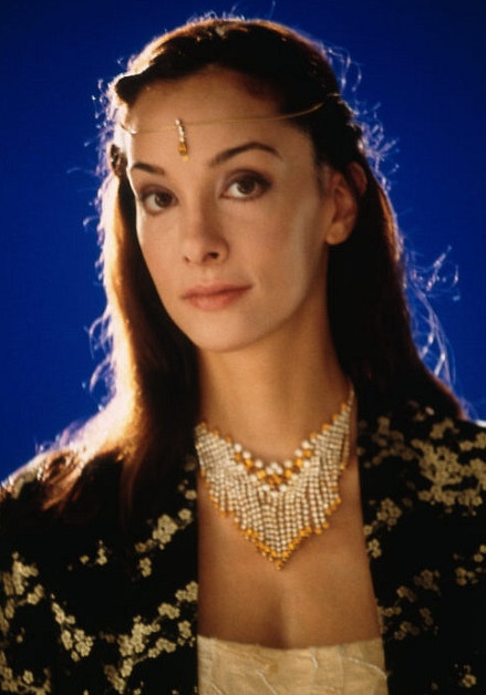 丹妮拉·阿马维亚 Daniela Amavia