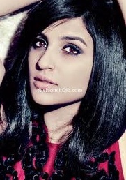 帕丽莱蒂·曹帕拉 Parineeti Chopra