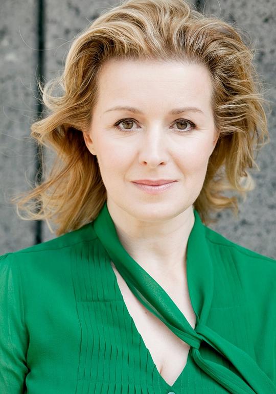 佩特拉·莫泽 Petra Morzé