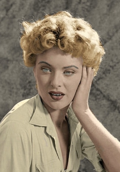 麦莉·韦特尔 Milly Vitale