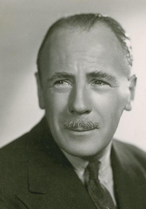 罗兰德·杨 Roland Young