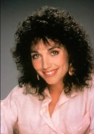 斯蒂芬妮·克拉默 Stepfanie Kramer