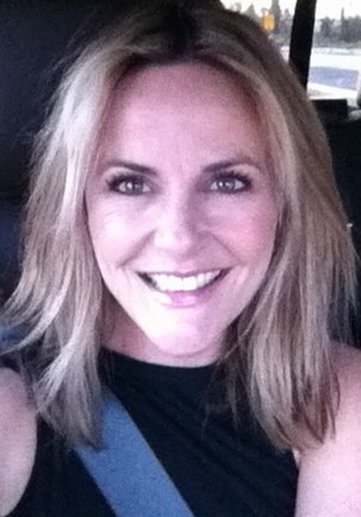 吉娅·卡迪斯 Gia Carides