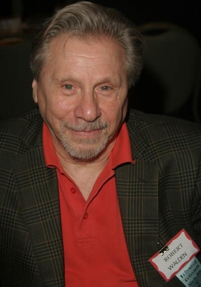 罗伯特·瓦尔登 Robert Walden