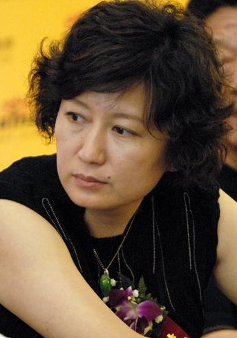 丁芯 Xin Ding