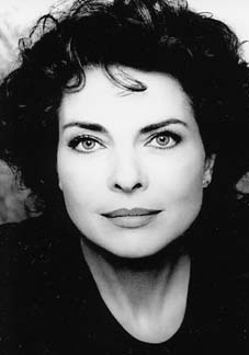 古德伦·朗德格里比 Gudrun Landgrebe