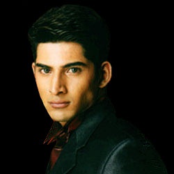 维万·巴特那 Vivan Bhatena