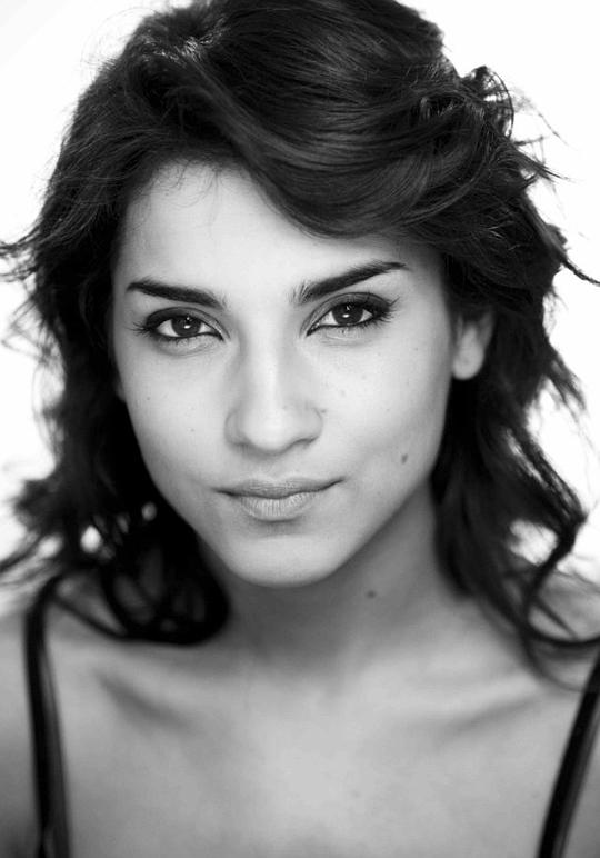 艾波·罗丝·雷瓦 Amber Rose Revah