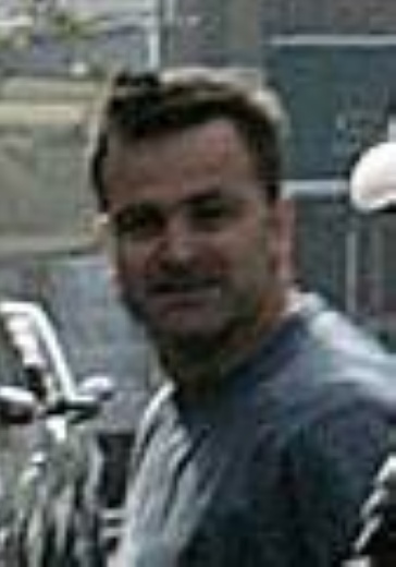 伊恩·惠特克 Ian Whittaker