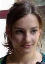 卡罗莉内·特斯卡 Karoline Teska