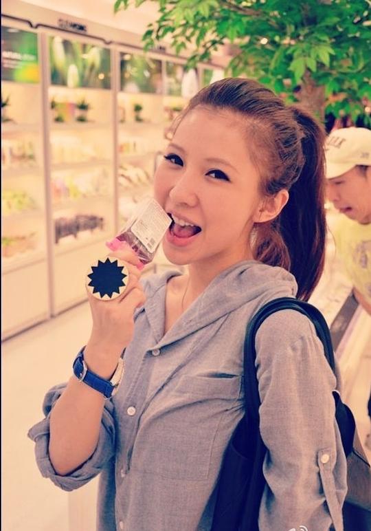 李沐晴  Muqing Li