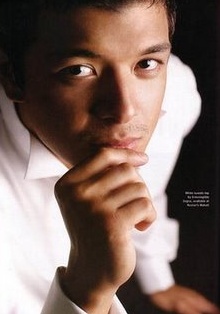 杰里科·罗萨雷斯 Jericho Rosales