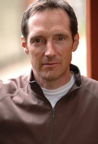 泰勒·尼科斯 Taylor Nichols