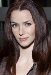 安妮·沃斯奇 Annie Wersching