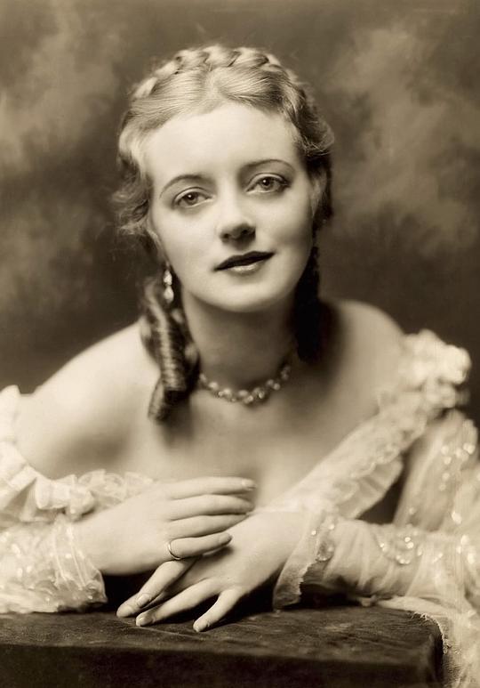 伊芙琳·莱 Evelyn Laye