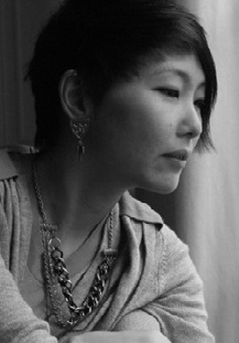 刘韵文 Flora Lau