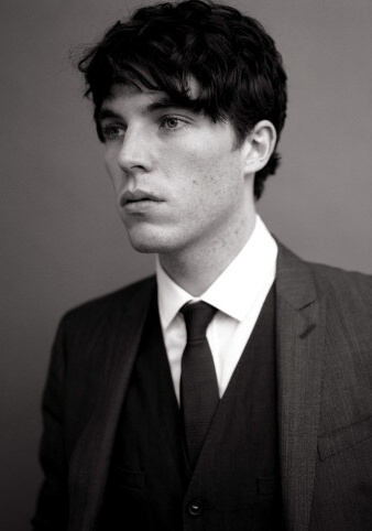 汤姆·休斯 Tom Hughes