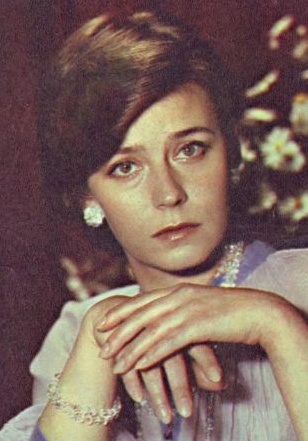 埃琳娜·萨弗诺娃 Yelena Safonova