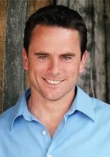 查尔斯·伊斯滕 Charles Esten