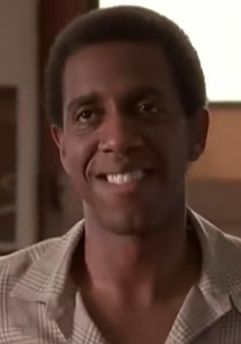 迈克尔·D·罗伯茨 Michael D. Roberts