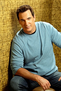 帕特里克·沃伯顿 Patrick Warburton