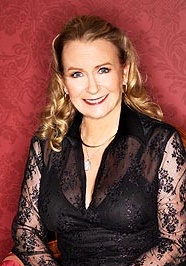 朱丽叶·米尔斯 Juliette Mills