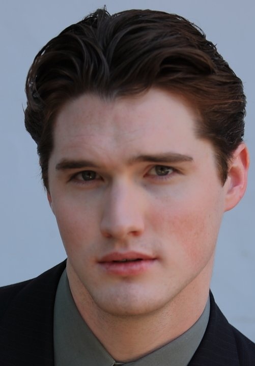 杰西·古利恩 Jesse Gullion