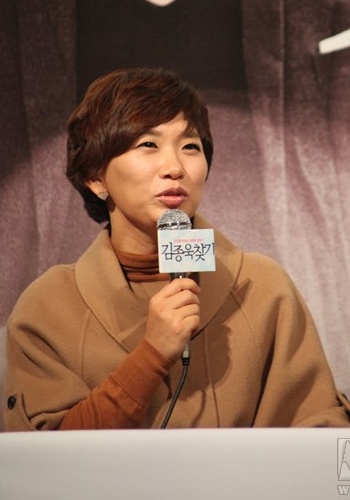 张幼珍 Yu-jeong Jang