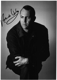 阿诺德·沃斯洛 Arnold Vosloo