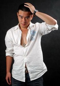 樊昊仑 Haolun Fan