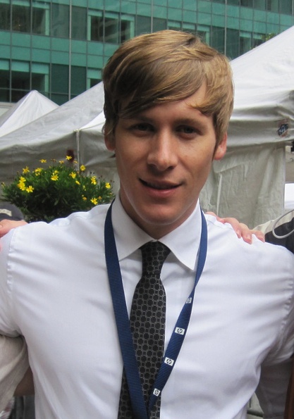达斯汀·兰斯·布莱克 Dustin Lance Black