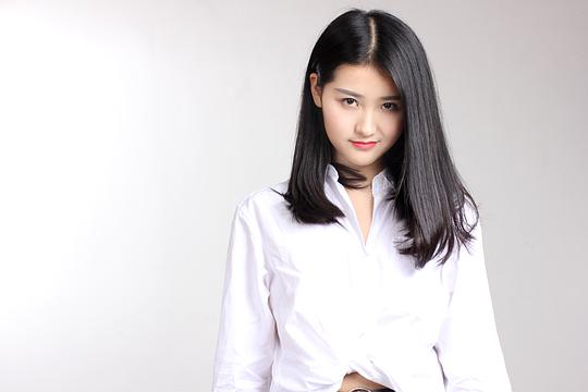 李佳璐 Anny
