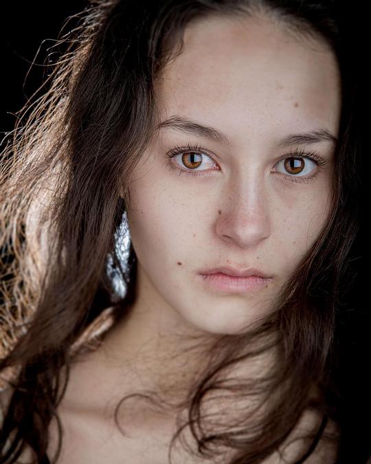 埃拉娜·詹姆斯 Erana James