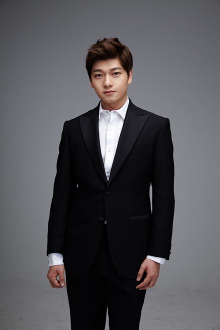 张玉安 Yu'an Zhang