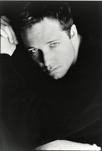 乔治·纽伯恩 George Newbern