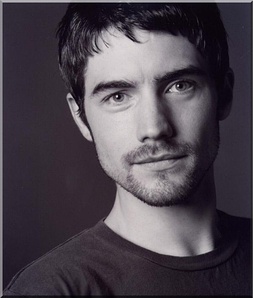 泰伦·莱斯托 Tyron Leitso