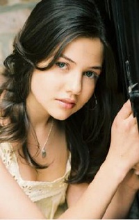 丹妮尔·坎贝尔 Danielle Campbell